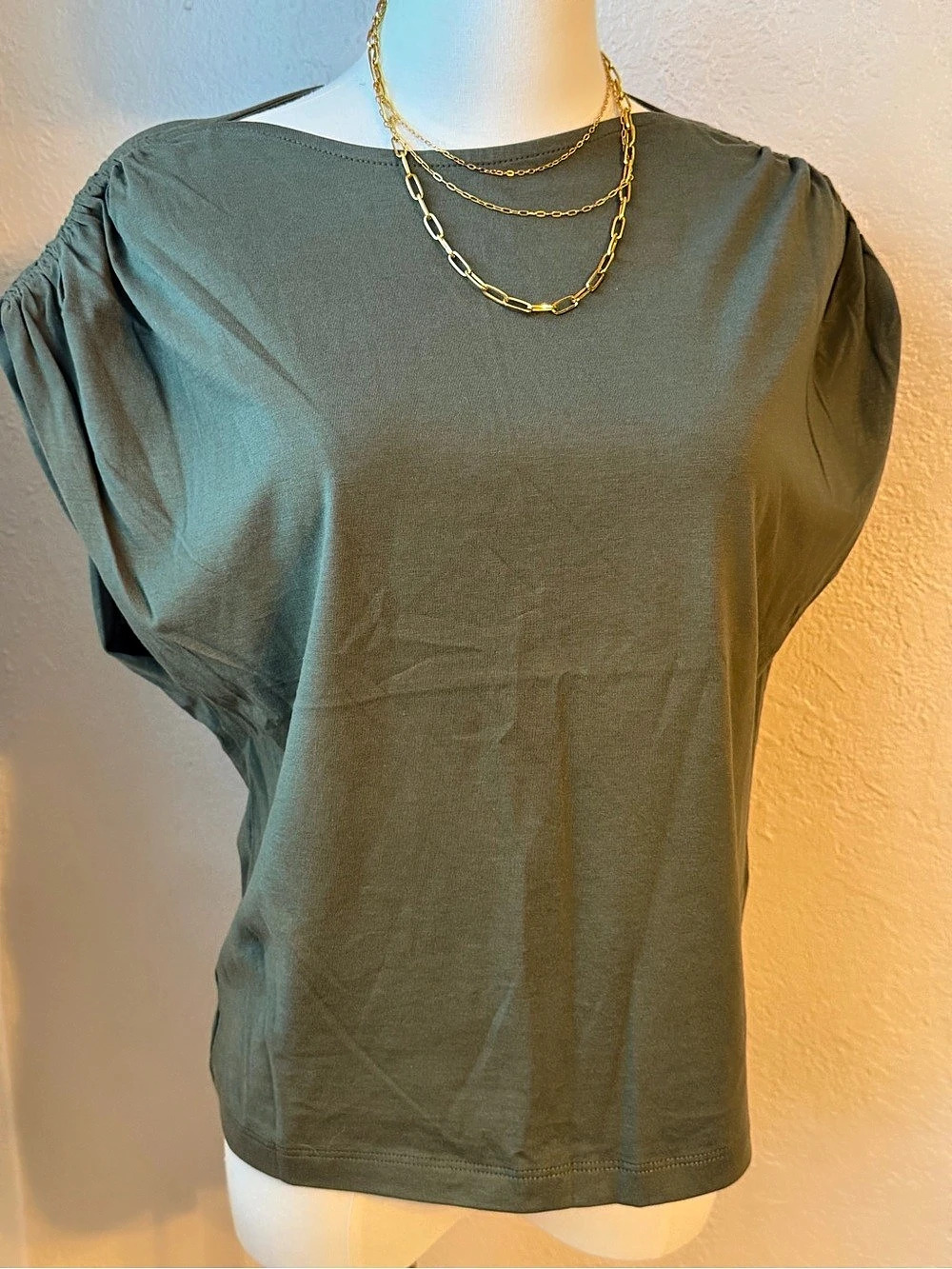 74~ L A Nation 100% Puma Cotton Ruched Sleeveless Blouse in Green Size Small NWT